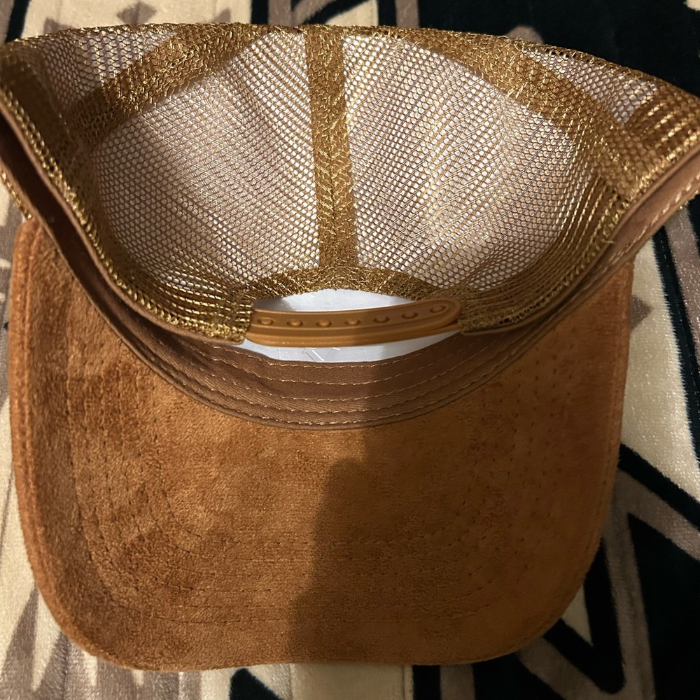 Brand new-burned cap - Picture 3 of 3
